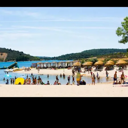 Lägenhet Quinta Flores